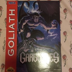 NECA Disney Goliath Gargoyles Home Art Sculpture - Blue and Black